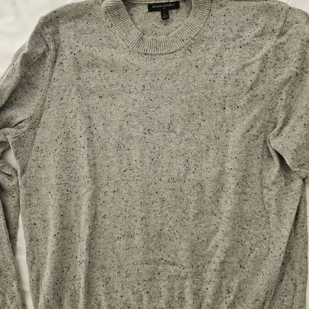 Banana Republic Gray Speckled Donegal Sweater